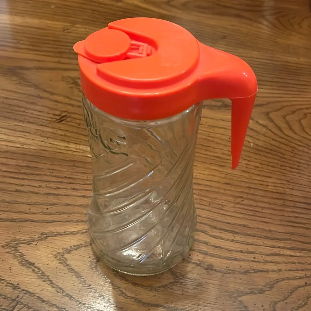 Vintage Tang‎ pitcher